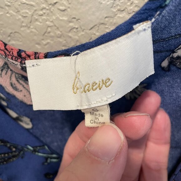 Braeve Blue Floral Ruffle Front Cami Tank Size Small - Picture 2 of 6